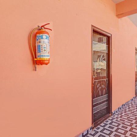 Oyo Flagship 81051 Sri Sai Manikanta Ξενοδοχείο Χιντεραμπάντ Εξωτερικό φωτογραφία